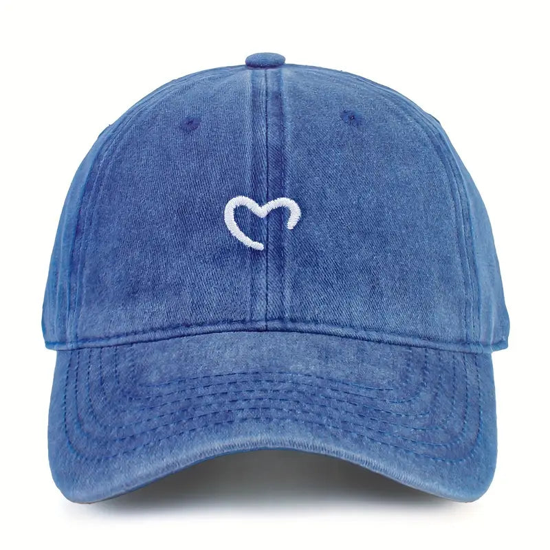 Embroidered Heart Hat | Stöd Bröstcancer