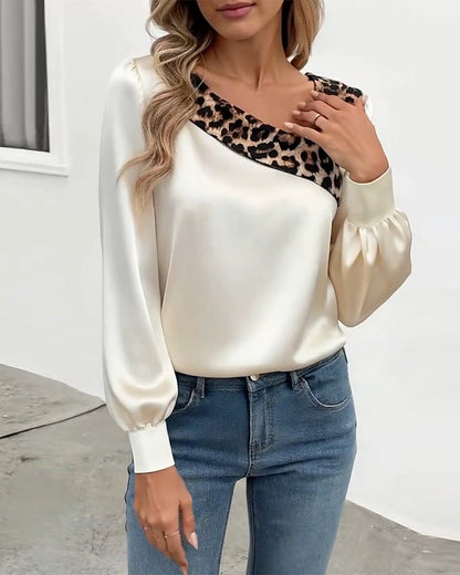 Hannaya™ - Leopardmönstrad blus med detaljer