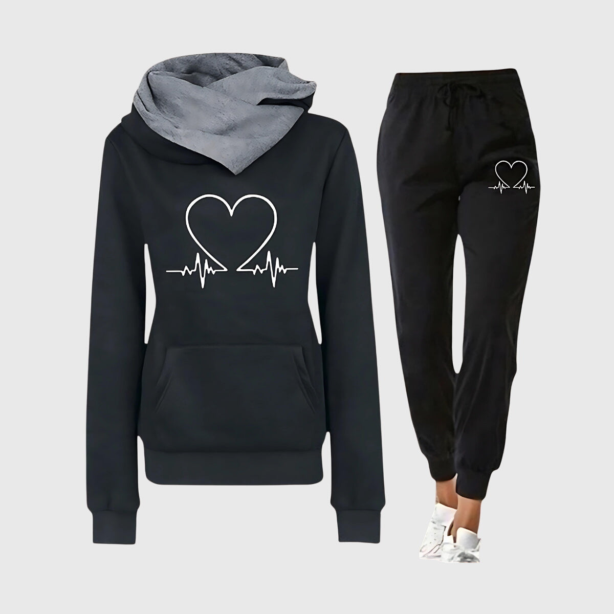 Heartbeat Tracksuit | Stöd Bröstcancer