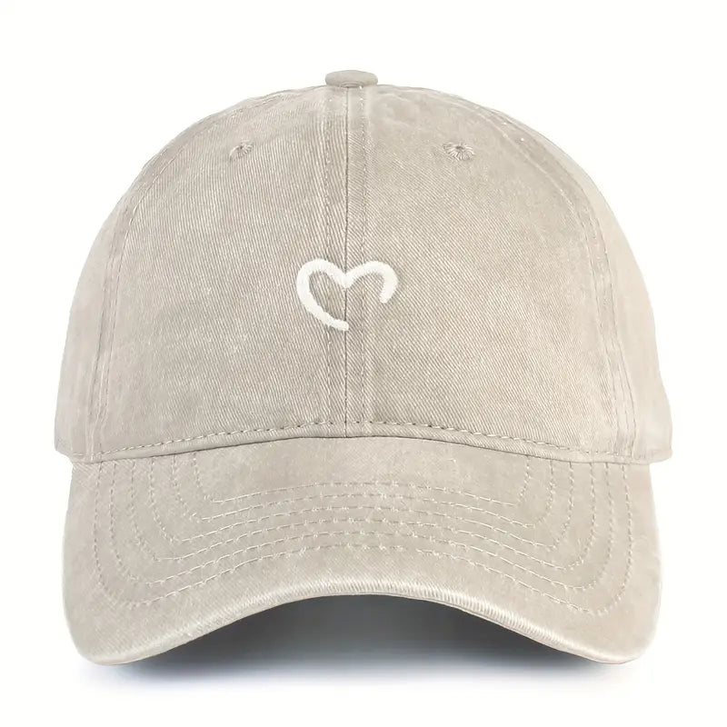 Embroidered Heart Hat | Stöd Bröstcancer