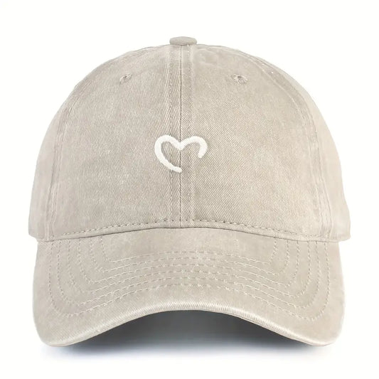Embroidered Heart Hat | Stöd Bröstcancer